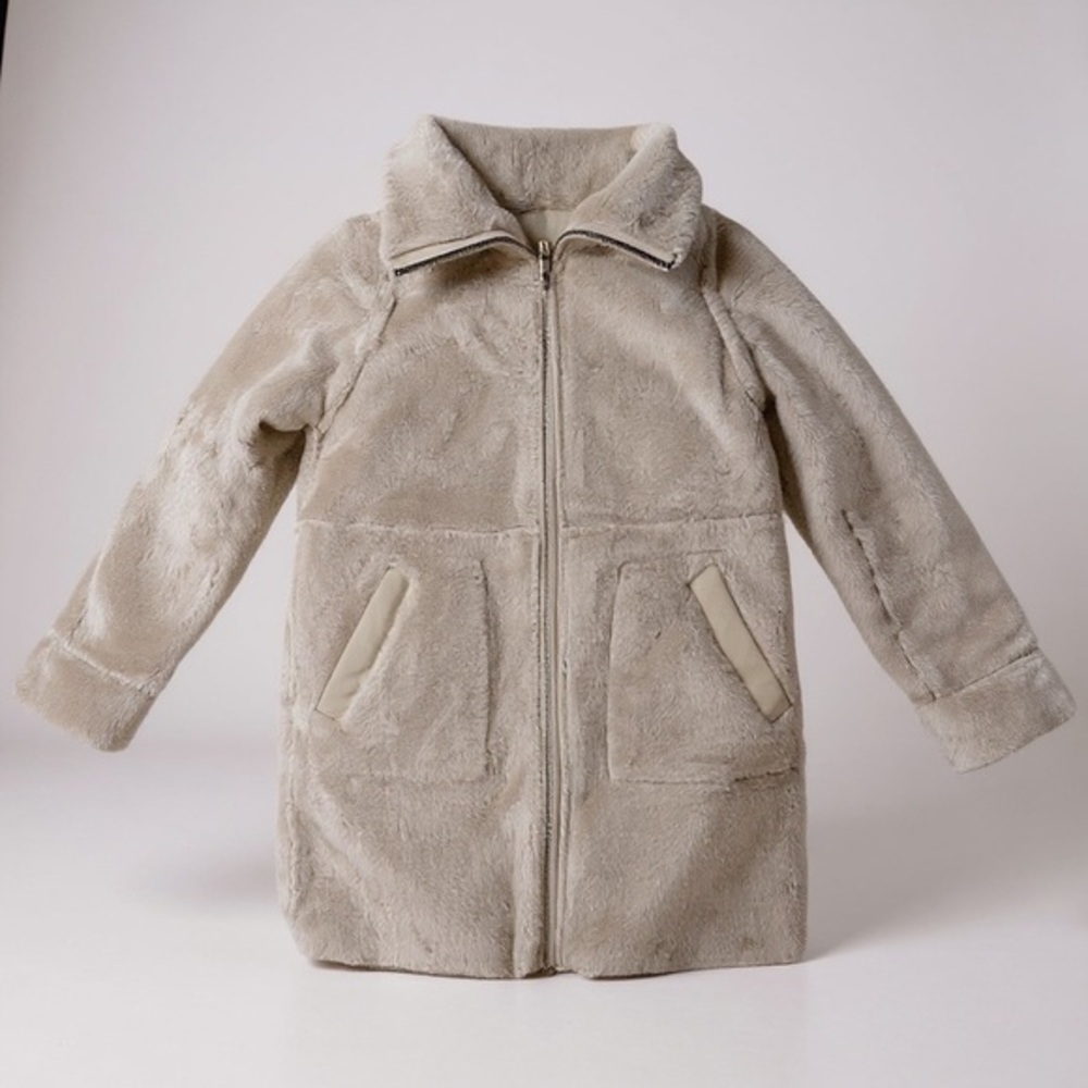 Reversible Women's Faux Fur Coat - Cream
